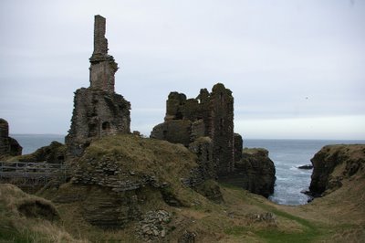 Castle Sinclair Girnigoe, with Sinclair Bay in background