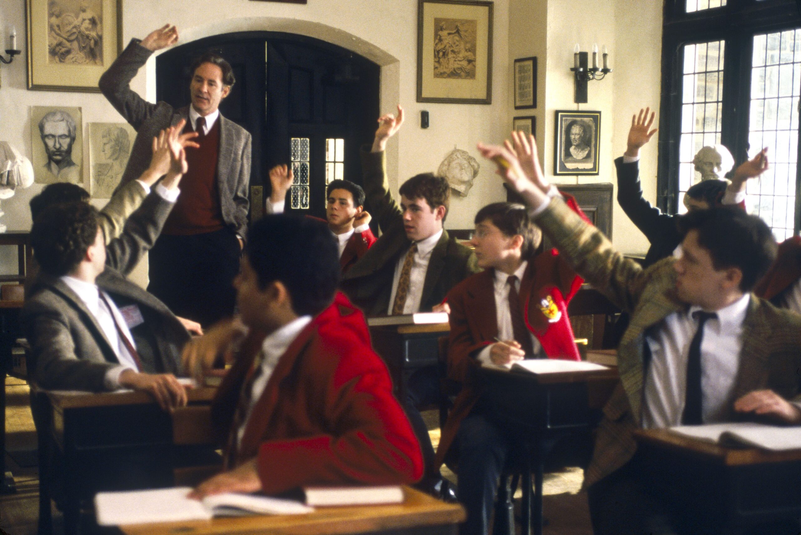 A scene from The Emperor's Club (2002)